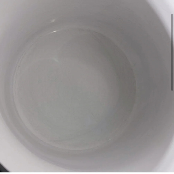 FRIENDS Meet Me At Central Perk Ceramic Mug - Picture 4 of 12